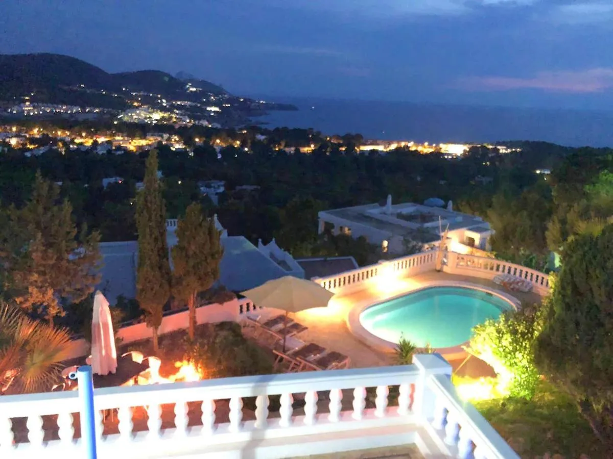 Sophisticated Villa In Sant Josep De Sa Talaia With Private Pool スペイン
